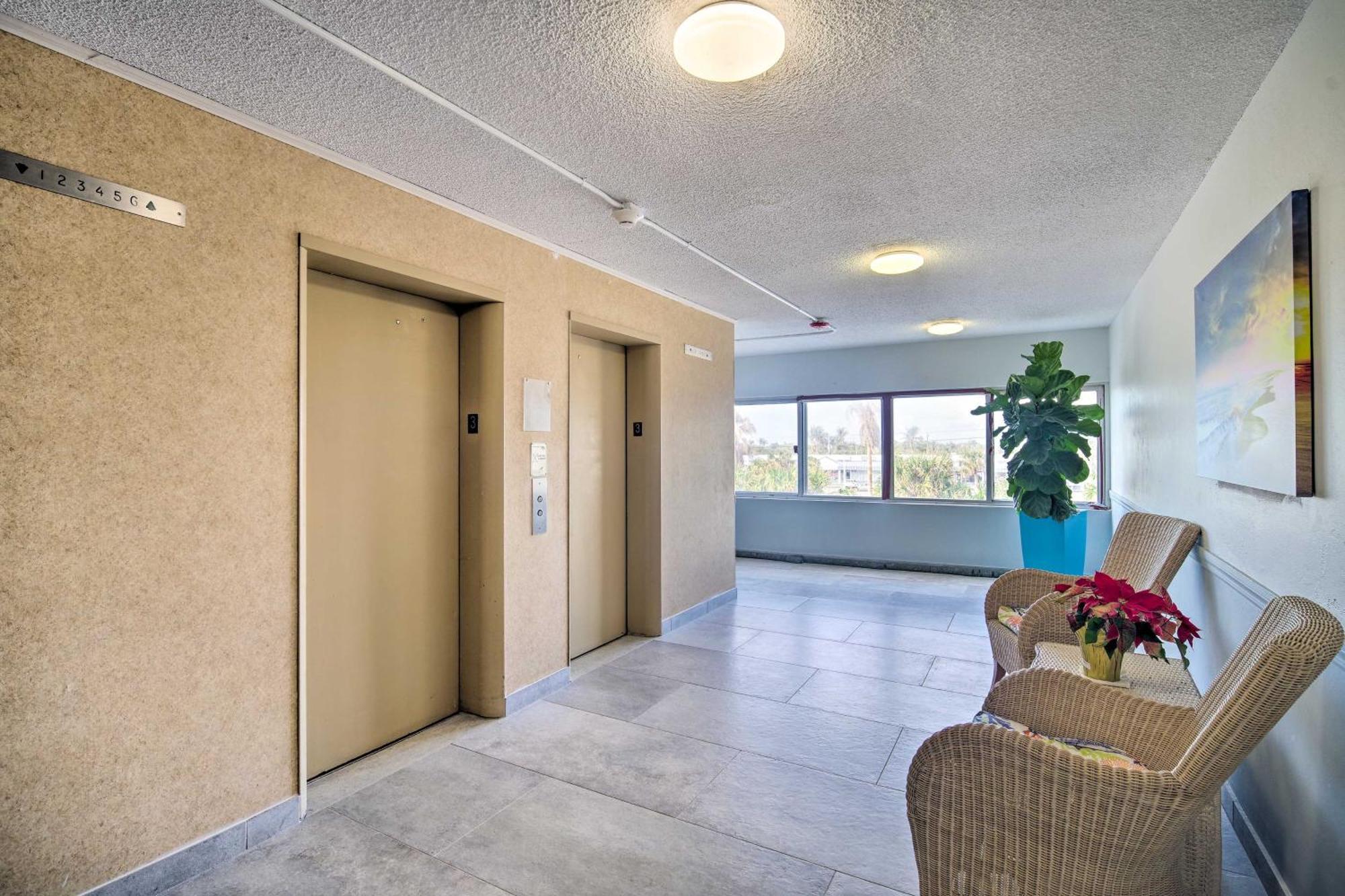 Walk To Shore Satellite Beach Condo With Ocean View Екстер'єр фото