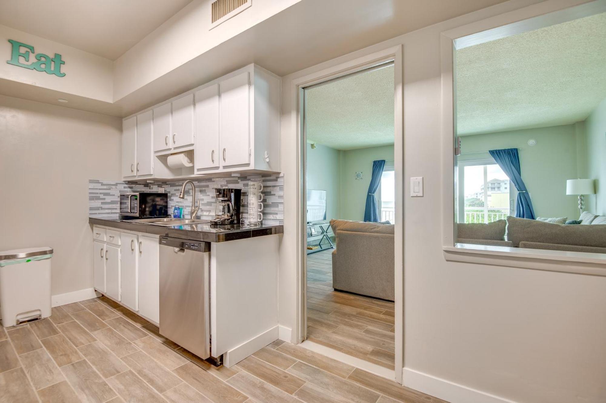 Walk To Shore Satellite Beach Condo With Ocean View Екстер'єр фото