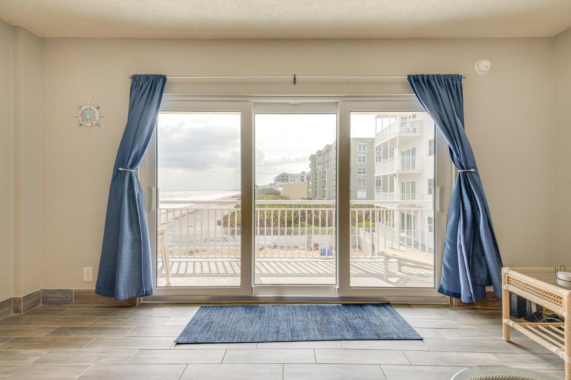 Walk To Shore Satellite Beach Condo With Ocean View Екстер'єр фото