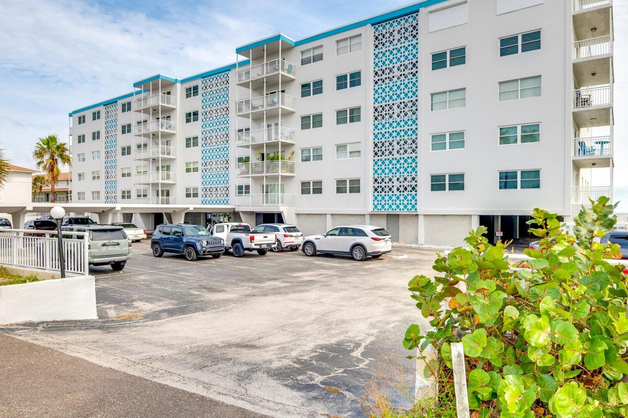 Walk To Shore Satellite Beach Condo With Ocean View Екстер'єр фото